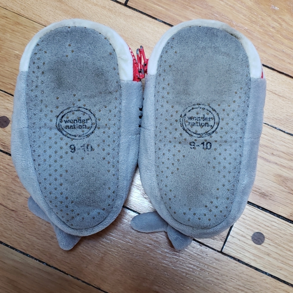 Shark Slippers - Picture 4 of 4